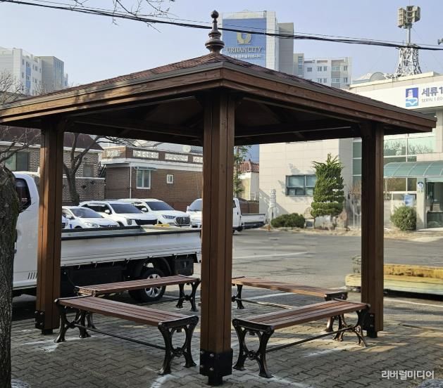 수원시 권선구 세류1동, 새로 단장한 정자 명칭 공모