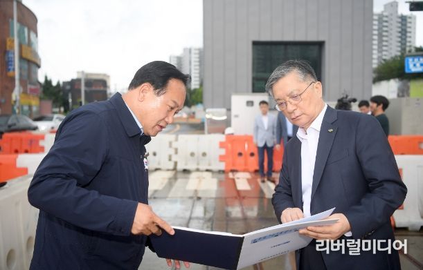 이권재 오산시장, LH 이한준 사장 현장 시찰
