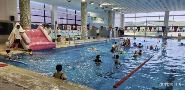 여주도시공사(국민·가남체육센터) 어린이날 기념 수영장 무료개방 행사 성료