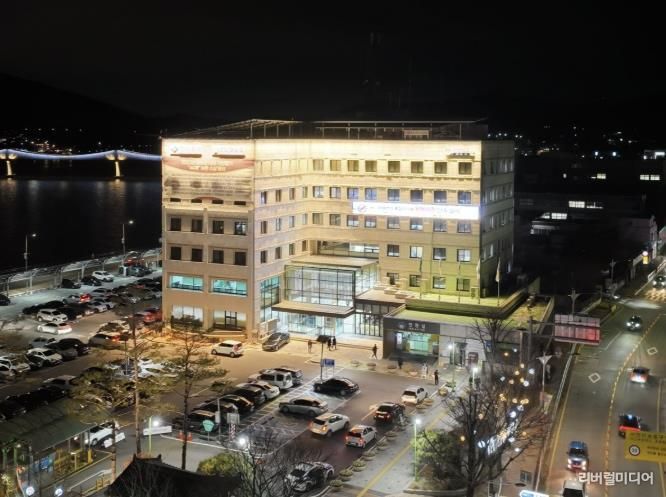 군 청사
