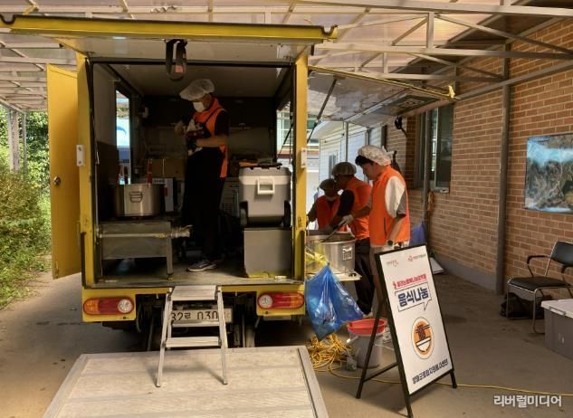 양평군종합자원봉사센터, 이웃사랑 가득 담은 ‘달리는 짜장차’ 나눔 봉사 재개