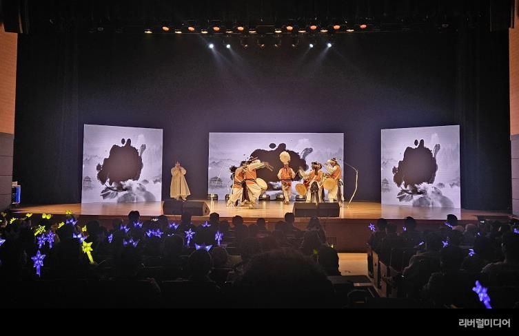 광복80주년 기념공연, 동두천시 시민회관에서 개최