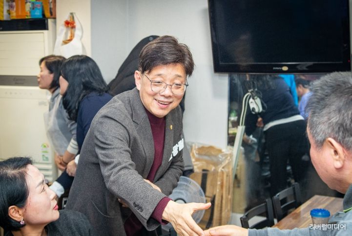 성남시의회, 하대원동 청소년지도협의회 송년회 참석