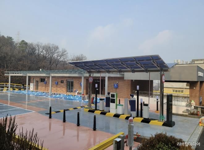 과천시, 문원청계마을 공영주차장 준공…2026년 1월부터 운영