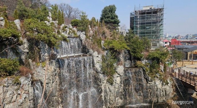 설봉공원 폭포, 분수대 4월 2일 가동 개시